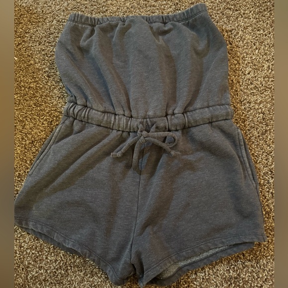 Aeropostale Women's Dark Gray Romper - Picture 1 of 2